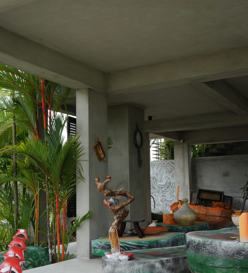 Sovnear art pavilion — curated sculptures and murals ideal for film and editorial shoots